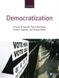 Bokia Democratization pocket Haerpfer engelsk pent brukt