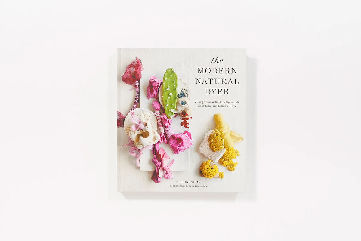 Abrams & Chronicle The Modern Natural Dyer bok innbundet plantefarging