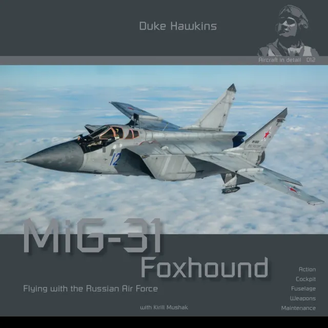 Duke Hawkins MiG-31 Foxhound bok nærbilder