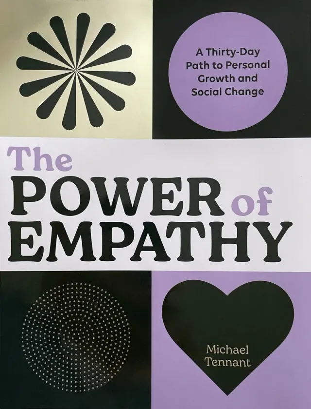 Chronicle Books The Power of Empathy pocketbok selvutvikling