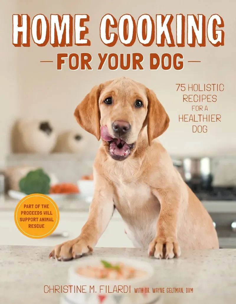 Chronicle Books Home Cooking for Your Dog kokebok hund