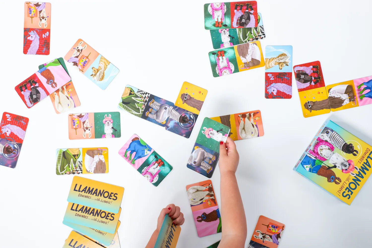 Abrams Llamanoes Dominoes with Llamas spill dominoeske