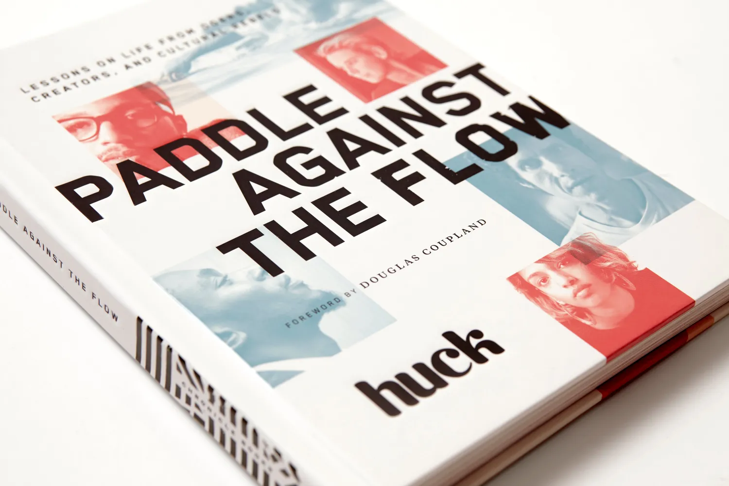 Huck Paddle Against the Flow innbundet intervjubok