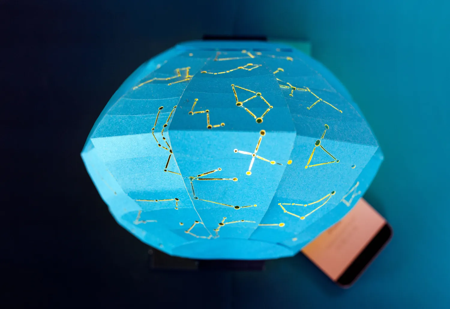Chronicle Books This Book Is a Planetarium pop-up bok innbundet interaktiv