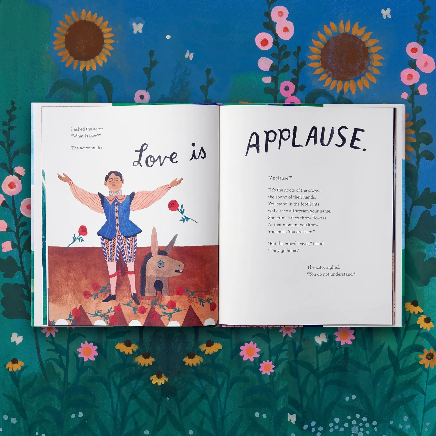 Abrams and Chronicle What Is Love? bildebok innbundet