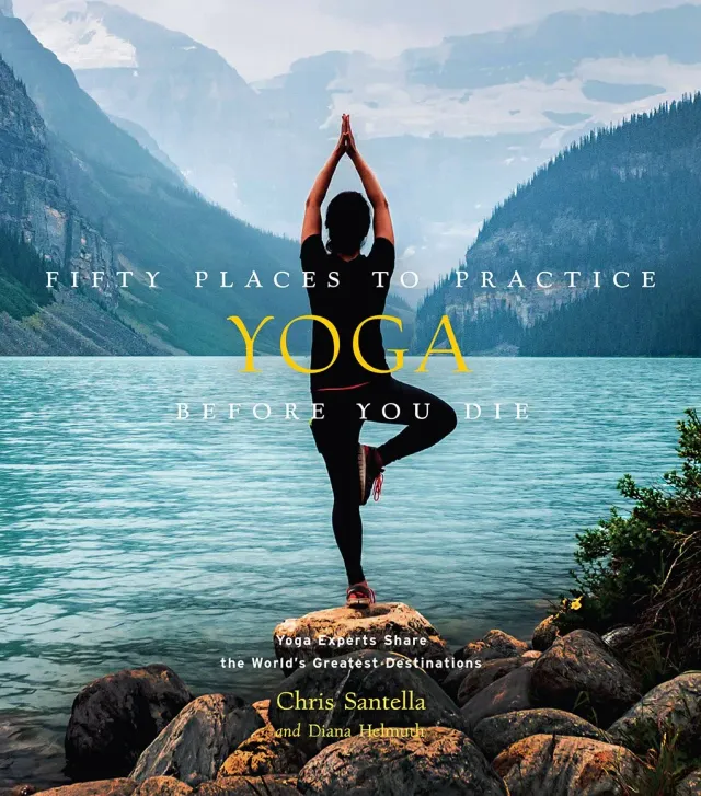 Abrams Fifty Places to Practice Yoga Before You Die innbundet bok