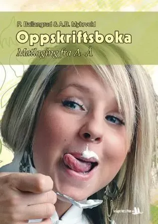Bokia Oppskriftsboka bok innbundet veldig slitt